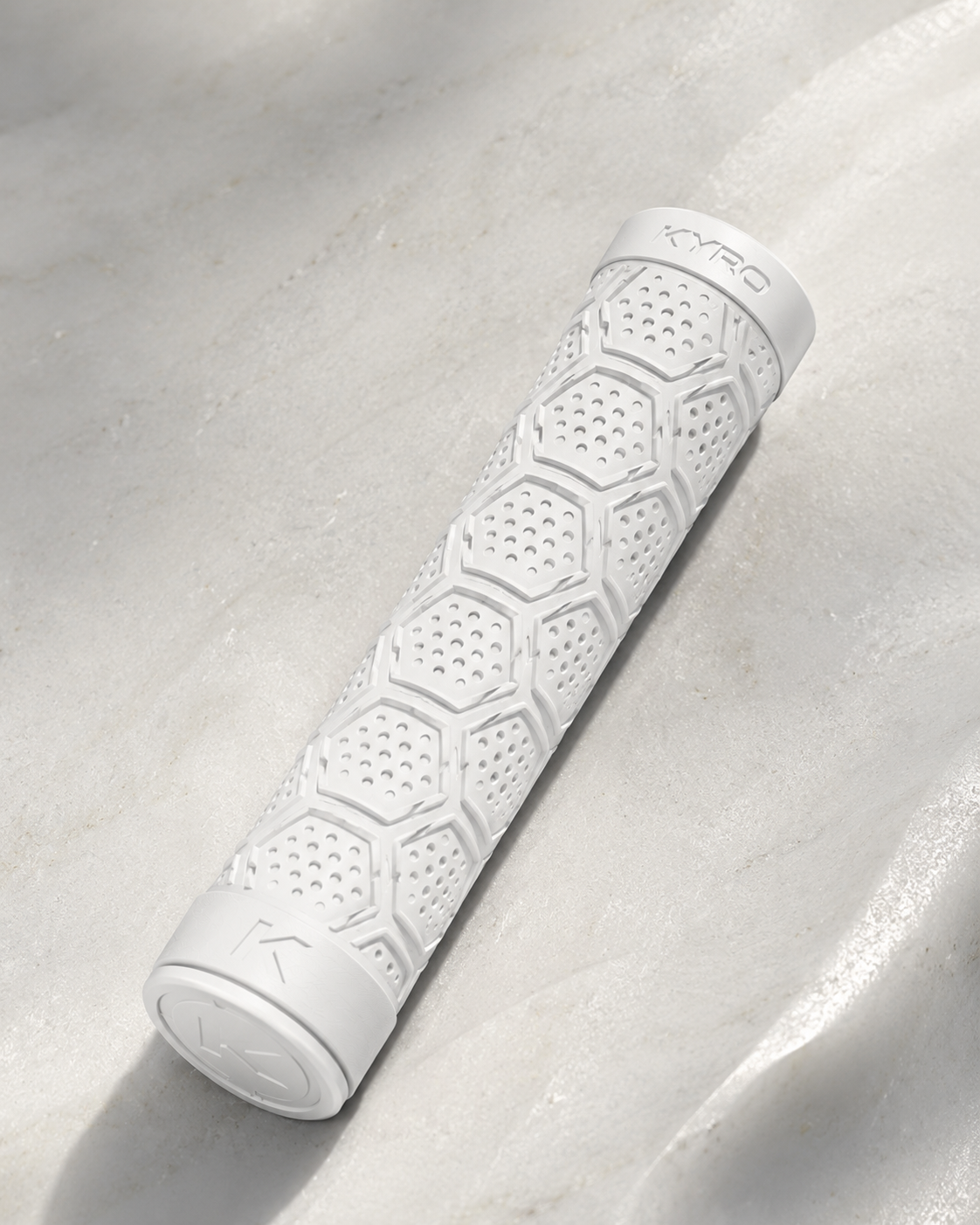 KYRO One Chalk white grip
